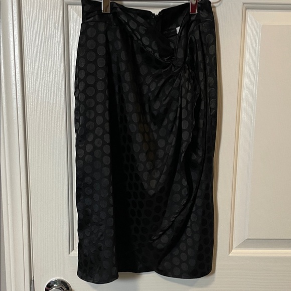 LUSH Black Polka Dot Skirt Midi Small Twisted Faux Wrap Back Zip Poly Elastane - Picture 1 of 9
